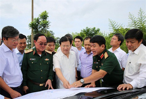 Phó thủ tướng: Gấp rút mở rộng, nâng cấp sân bay Tân Sơn Nhất