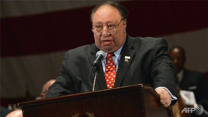 Mất lượng kem khổng lồ, tỷ phú treo thưởng 5.000 USD bắt nhóm trộm