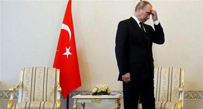 Tổng thống Putin thực hiện vai trò lãnh đạo của Nga ở Biển Đen