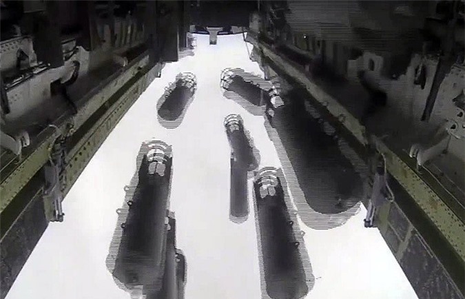 Chiến đấu cơ Nga dội bom phá nát 6 kho vũ khí lớn của IS ở Syria