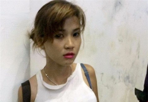 "Hotgirl" vừa ra tù đã cướp giật tài sản giữa phố Sài Gòn