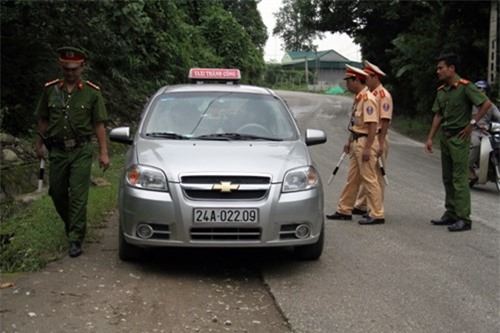 4 người bị sát hại ở Lào Cai: Rà soát từng chiếc xe tìm hung thủ