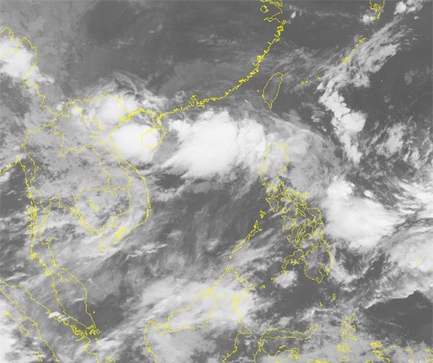 Áp thấp mạnh lên thành bão, Bắc Bộ mưa lớn