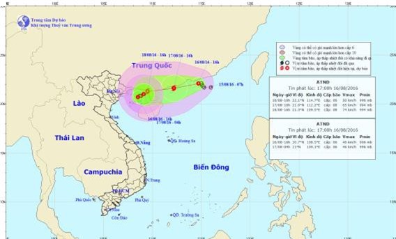 Áp thấp nhiệt đới kép hướng thẳng vào đất liền Việt Nam