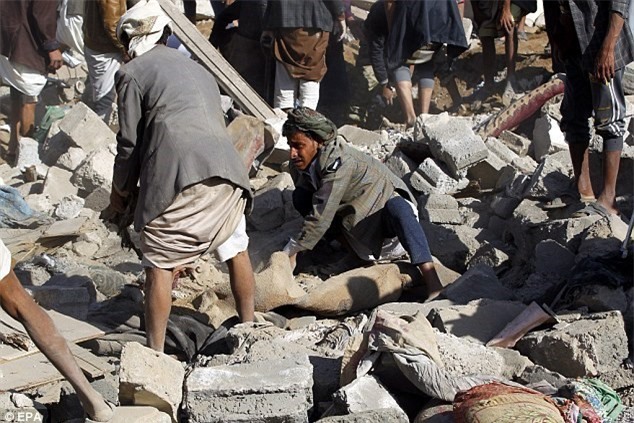 Máy bay liên quân dội bom không kích nhầm bệnh viện ở Yemen