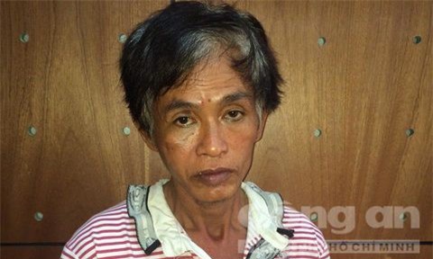 Siêu trộm bẻ gương chiếu hậu ô tô trong "bảy nốt nhạc"