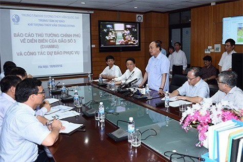 Thủ tướng: Dừng mọi cuộc họp không cần thiết đối phó bão số 3