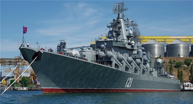 Lực lượng mặt đất và hải quân Nga diễn tập tại Crimea