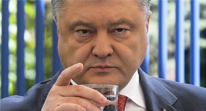 Tổng thống Ukraine nhìn thấy khả năng cuộc xâm lược của Nga