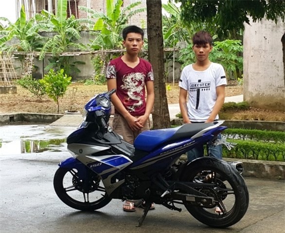 Bỏ nhà đi bụi, gây ra 11 vụ cướp giật tài sản trong đêm