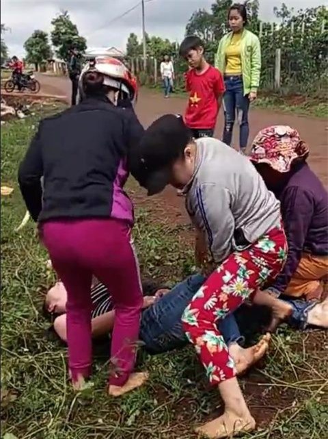 Không khởi tố vụ vợ phó công an xã đánh ghen ở Gia Lai