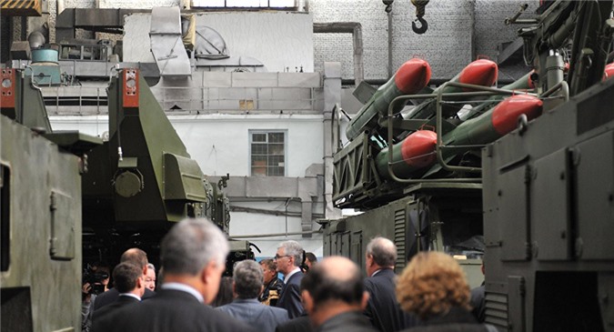 Nga "rót" 740 triệu USD phát triển công nghiệp Quốc phòng