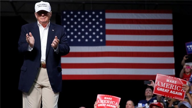 Công ty của tỷ phú Donald Trump bị tố nợ 650 triệu USD