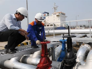 Việt Nam nhập hơn 7,2 triệu tấn xăng dầu sau 7 tháng