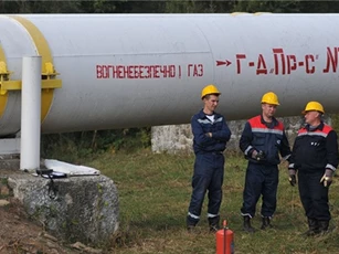Kiev thừa nhận phải mua khí đốt châu Âu đắt gần 1,5 lần khí đốt Nga