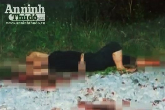 Người đàn bà thuê chặt chân tay mình với giá bao nhiêu?