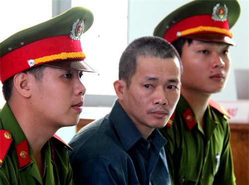 Kẻ giết thiếu phụ khiến ông Nén ngồi tù oan ra tòa