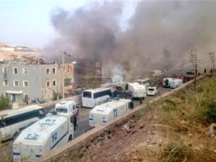 Thổ Nhĩ Kỳ: Chốt cảnh sát bị trúng bom, hơn 70 người thương vong