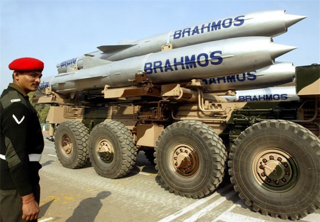 Ấn Độ đặt tên lửa ở vùng biên giới, Trung Quốc bất an