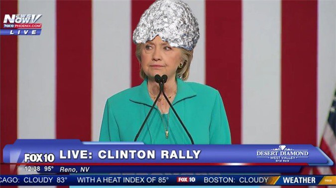 Bà Clinton bị chế giễu vì đả kích Donal Trump và ông Putin