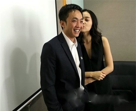 Cường đô la xóa ảnh Hạ Vi, khẳng định chia tay?