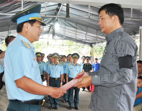 Truy phong hàm thiếu úy cho phi công Phạm Đức Trung