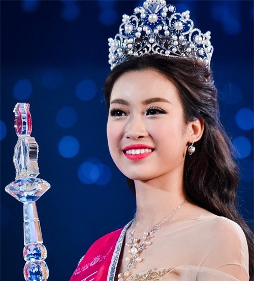 Đỗ Mỹ Linh bất ngờ vì được chọn là Hoa hậu Việt Nam 2016