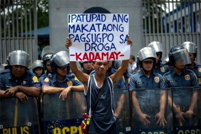 Tổng thống Philippines: Kẻ nghiện ma túy đều không phải con người