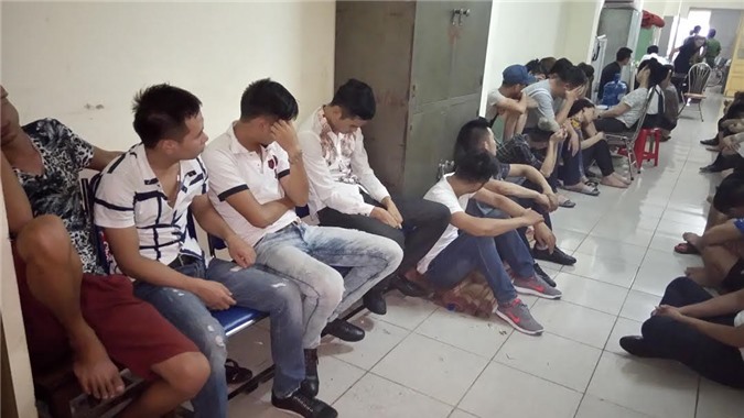 Đột kích động lắc số 1 đất Cảng, 60 dân chơi "phê" ma túy