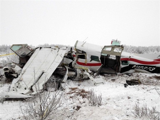Mỹ: 2 máy bay đâm nhau trên trời, toàn bộ hành khách thiệt mạng
