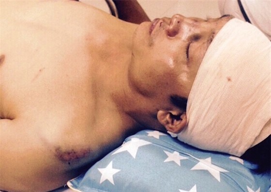 Truy sát, bắn người quen vì câu chào nhắc tới tên của bố