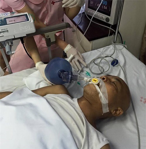 Nghệ sĩ Hán Văn Tình hôn mê sâu, "rút ống thở sẽ ra đi"