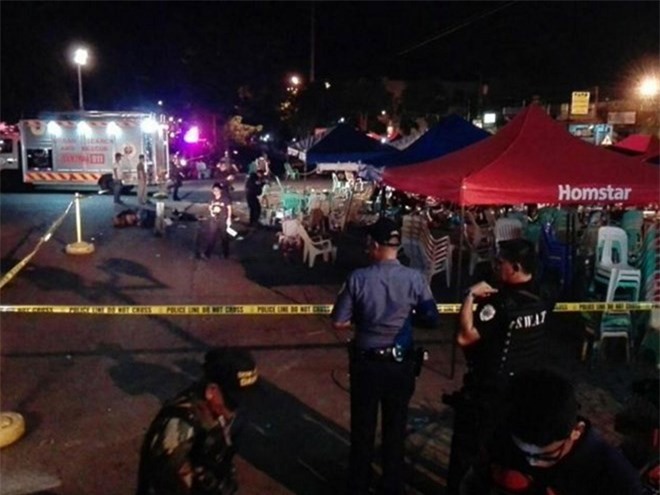 Đánh bom đẫm máu ở Davao, Tổng thống Philippines tuyên bố "tình trạng vô luật pháp"