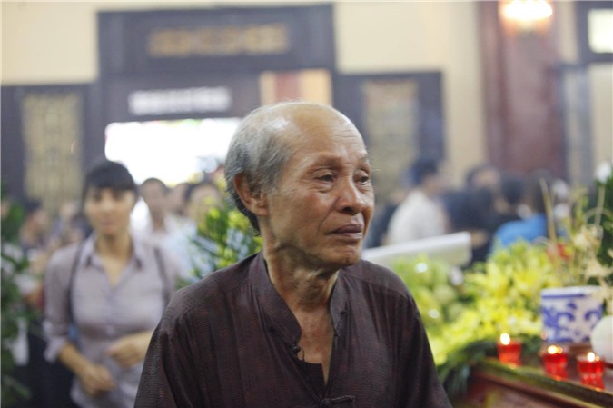 Rơi nước mắt tiễn đưa NSƯT Hán Văn Tình an nghỉ