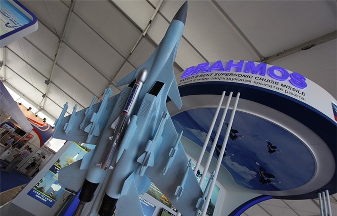 Nga tính chuyện tích hợp tên lửa BrahMos cho chiến đấu cơ Su-30SM 