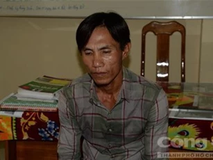 Truy bắt kẻ cướp xe ôm manh động "mang trên người" 6 tiền án