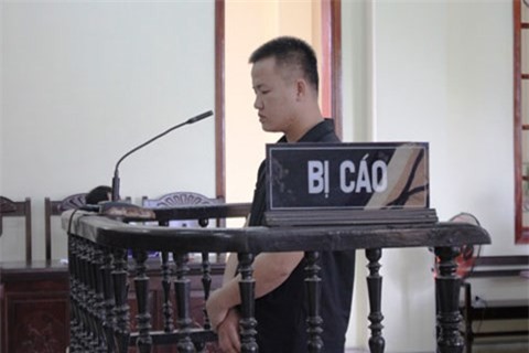 Bị dọa đánh, nam thanh niên cầm dao đoạt mạng bạn nhậu