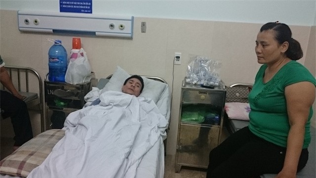 Chưa kịp nộp tiền "làm luật" dân chài bị đâm thấu phổi