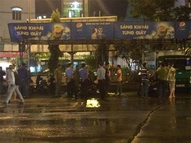 Giang hồ nổ súng truy sát kinh hoàng trước Bến xe Miền Đông