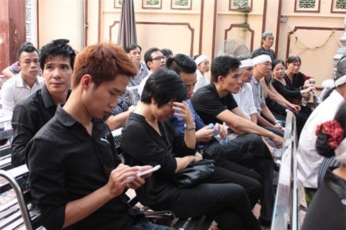 Nghệ sĩ Hán Văn Tình qua đời: Nghẹn ngào, tiếc thương