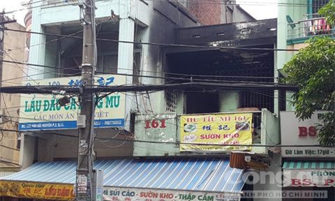 Nghi án tẩm xăng đốt cháy người tình trong phòng ở Sài Gòn