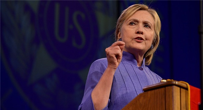 Sốc: Bà Hillary Clinton chỉ còn sống được 1 năm nữa?