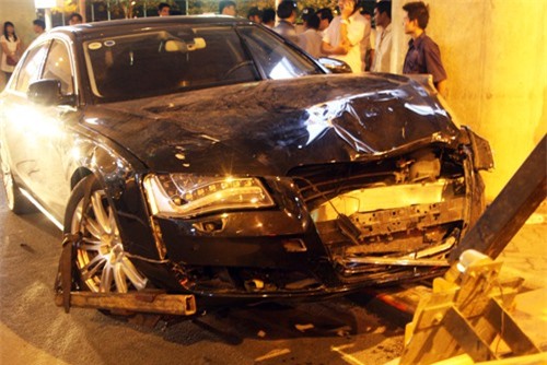 Tài xế của Hồ Ngọc Hà tông chết người ở sân bay bị truy tố