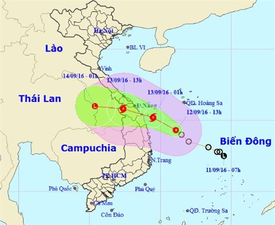 Áp thấp nhiệt đới cách biển Quảng Nam - Bình Định 210km