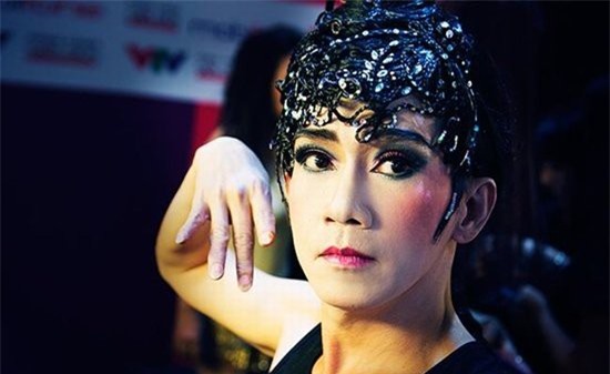 Phương Thanh làm lễ cầu an cho Minh Thuận