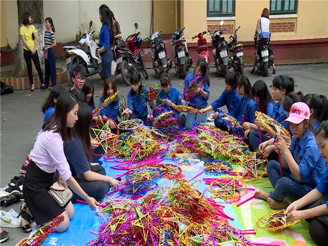 Hàng nghìn xuất quà trao tặng trẻ em mắc bệnh hiểm nghèo