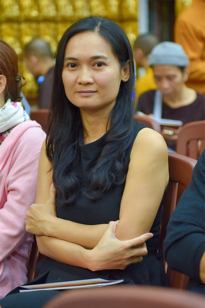 Vắng Phương Thanh, hàng trăm người cầu an cho Minh Thuận