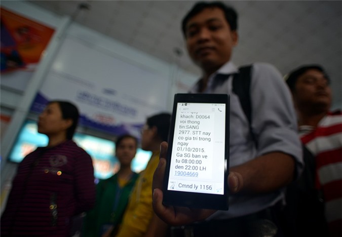 Vé tàu Tết Đinh Dậu bắt đầu được bán trên mạng từ ngày 1/10