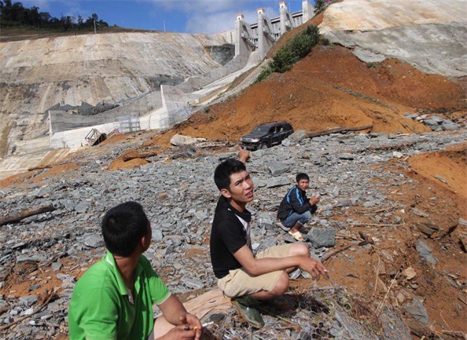 Đang họp báo sự cố thủy điện Sông Bung 2 nhiều người mất tích