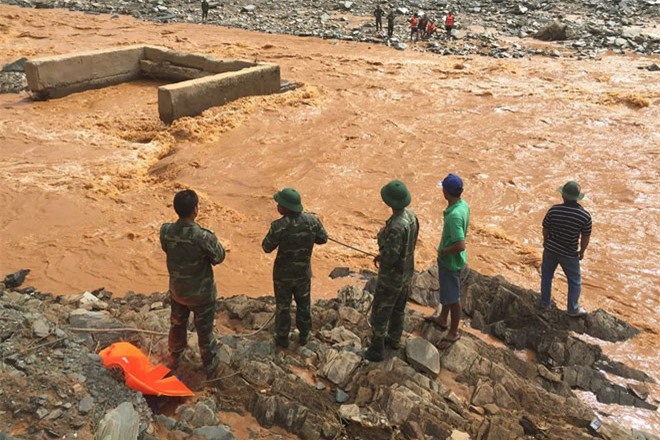 Vỡ đường dẫn thủy điện Sông Bung 2: Những điều chưa kể